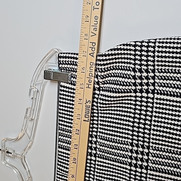 Chaps Ladies Skirt Sz Large Excellent Quality - Picture 5 of 9